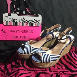 Nine West Navy Striped Wedge Size 10.5